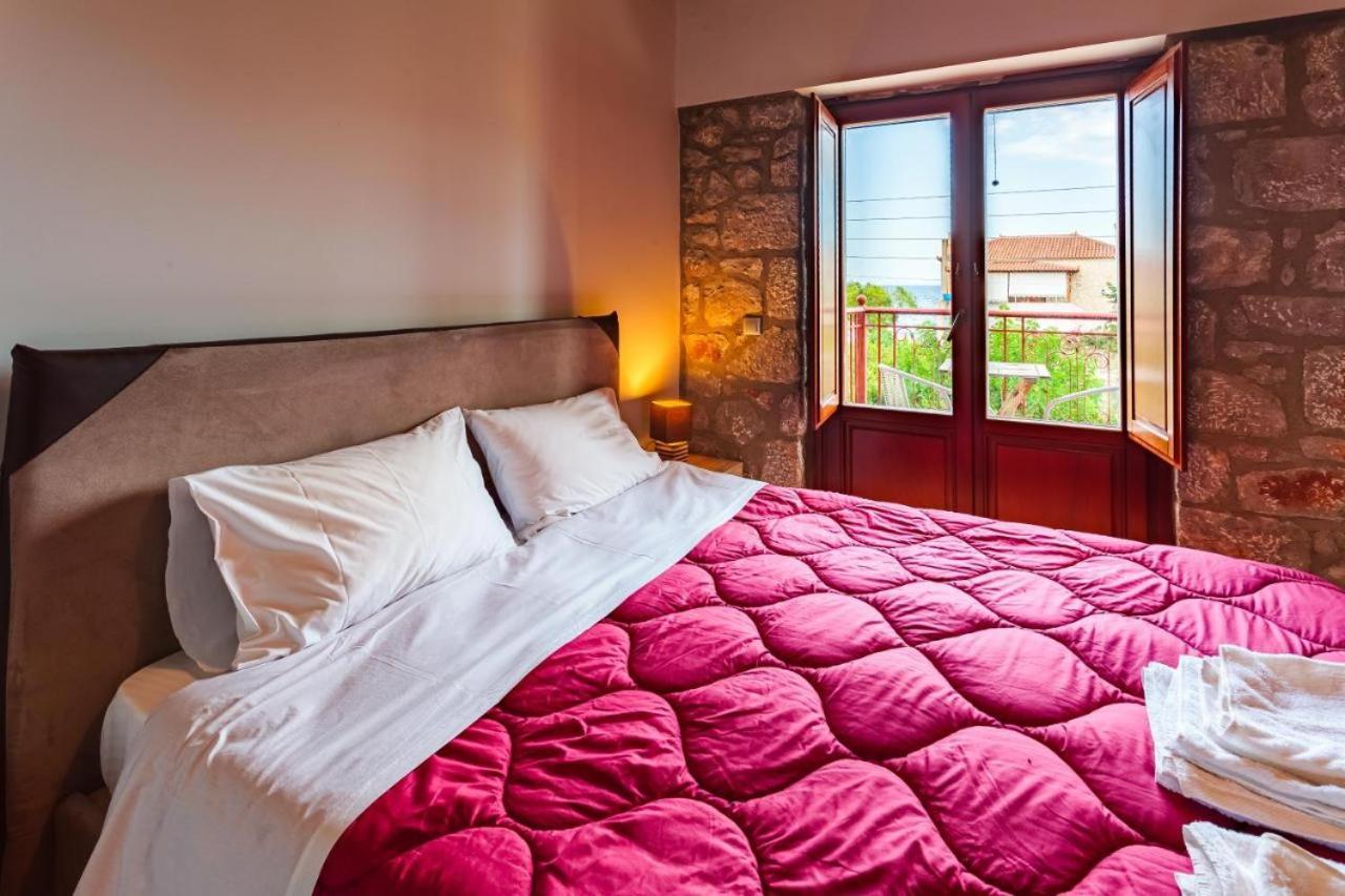 Stone Villas Dukes Parálion Ástros エクステリア 写真